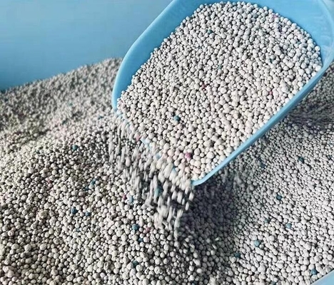 Buy Sustainable Deodorizer Bentonite Cat Litter Sand Dust Free Super Absorbency online manufacture
