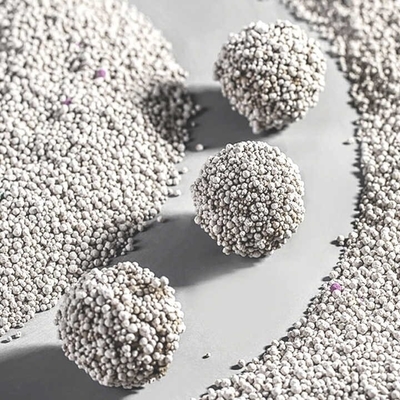 Buy 0.8mm-3.8mm Bentonite Cat Litter Ball Shape Dust Free Strong Clumping online manufacture